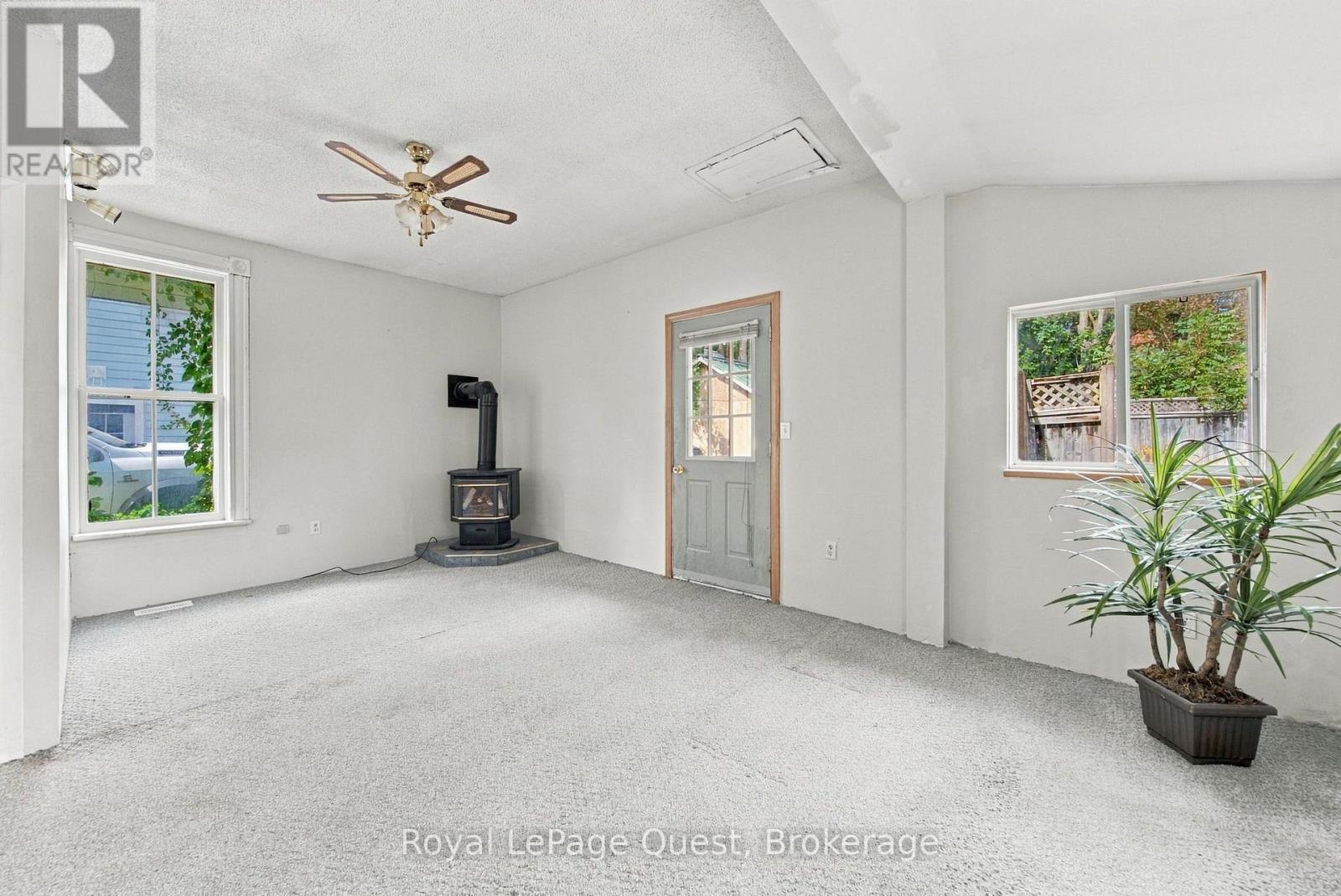 148 Coldwater Road W, Orillia, Ontario L3V 3L8 - Photo 13 - S13836144