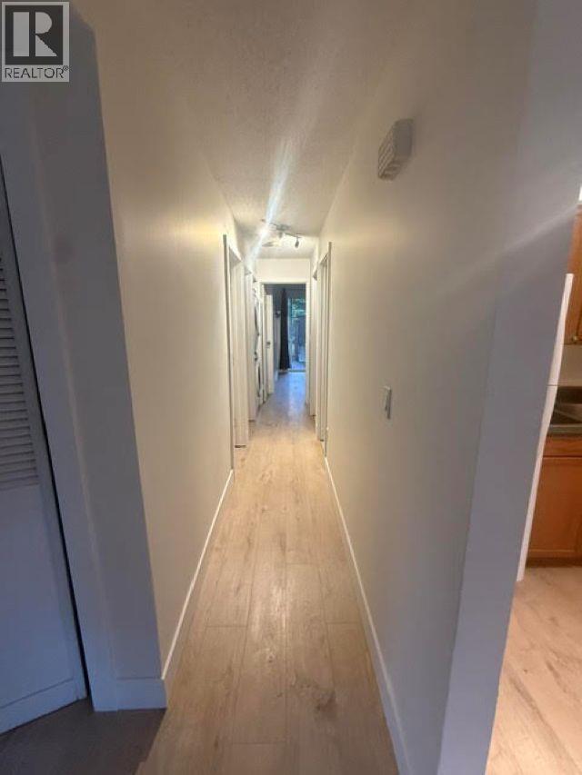 2 314 HIGHLAND WAY