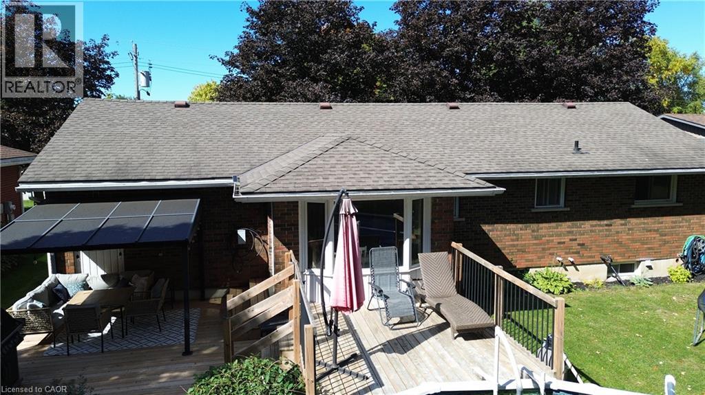 135 Queen Street S, Atwood, Ontario N0G 1B0 - Photo 2 - 40867127