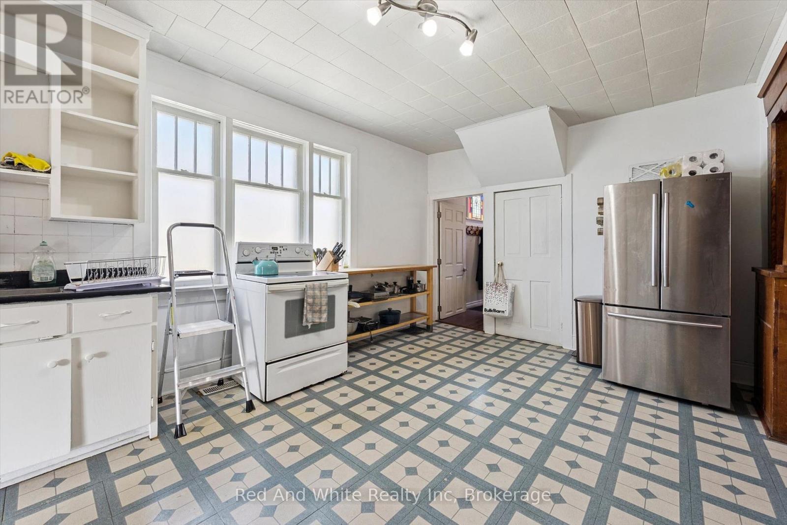 2990 Lobsinger Line, Woolwich, Ontario N0B 2M1 - Photo 6 - X13836110
