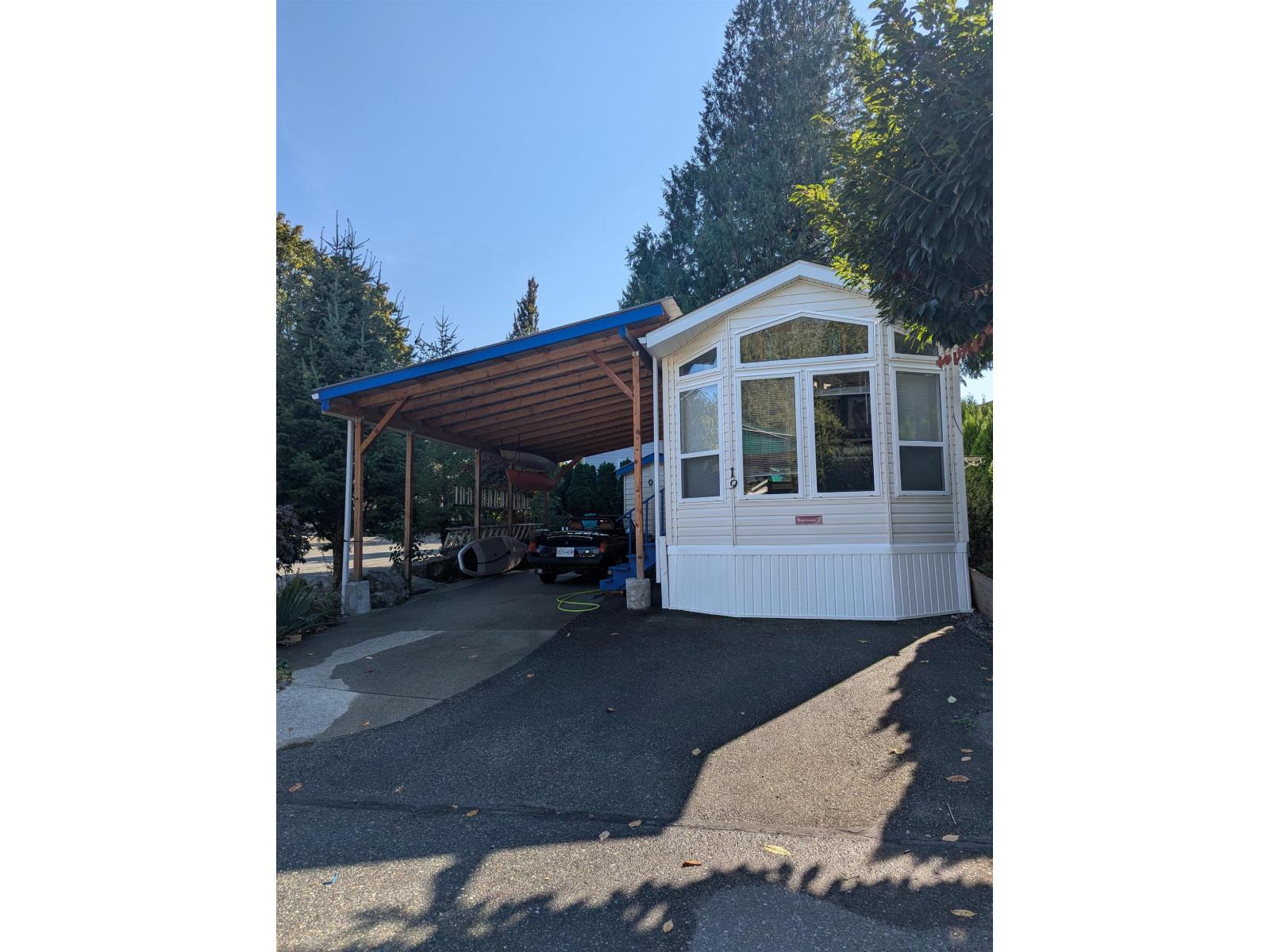 19 14600 MORRIS VALLEY ROAD, Mission, British Columbia