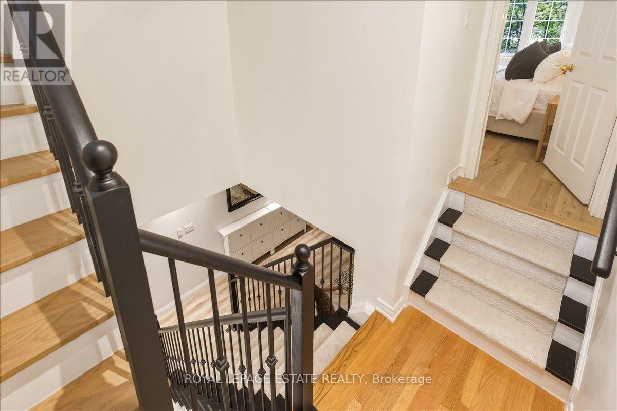 145 Boardwalk Drive, Toronto, Ontario  M4L 3X9 - Photo 25 - E13758190