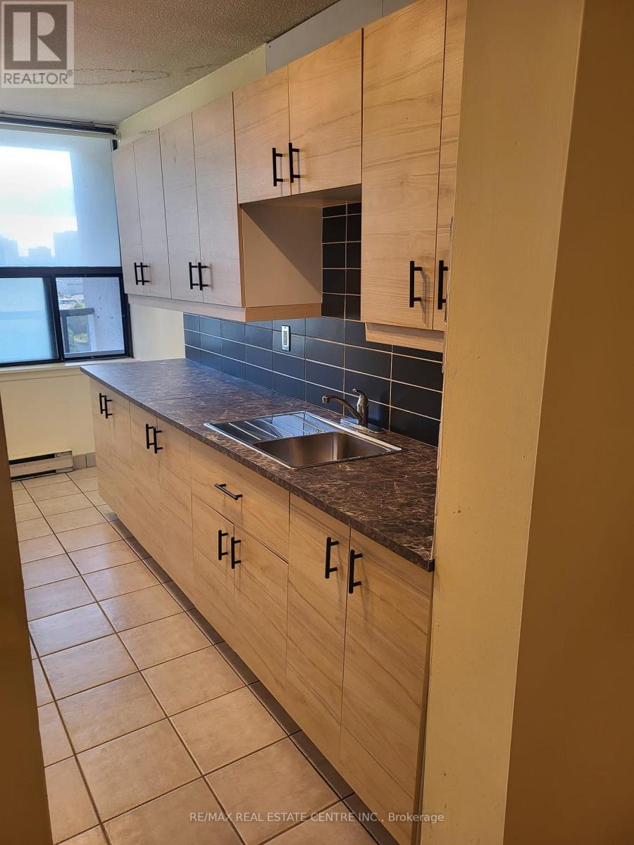 Unknown Address, ,    - Photo 7 - W13836056