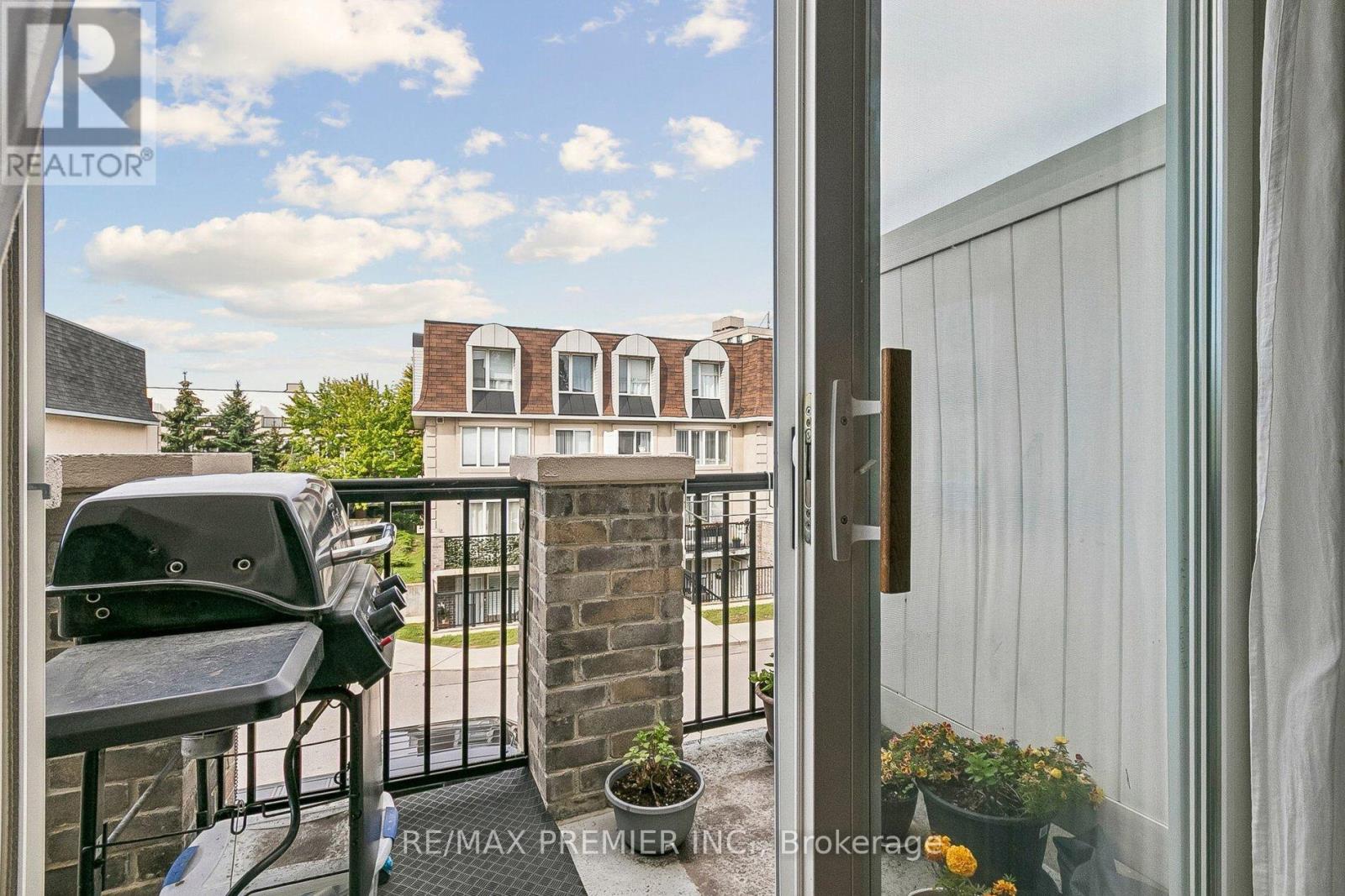 2152 - 105 George Appleton Way, Toronto, Ontario  M3M 0A2 - Photo 17 - W13836060