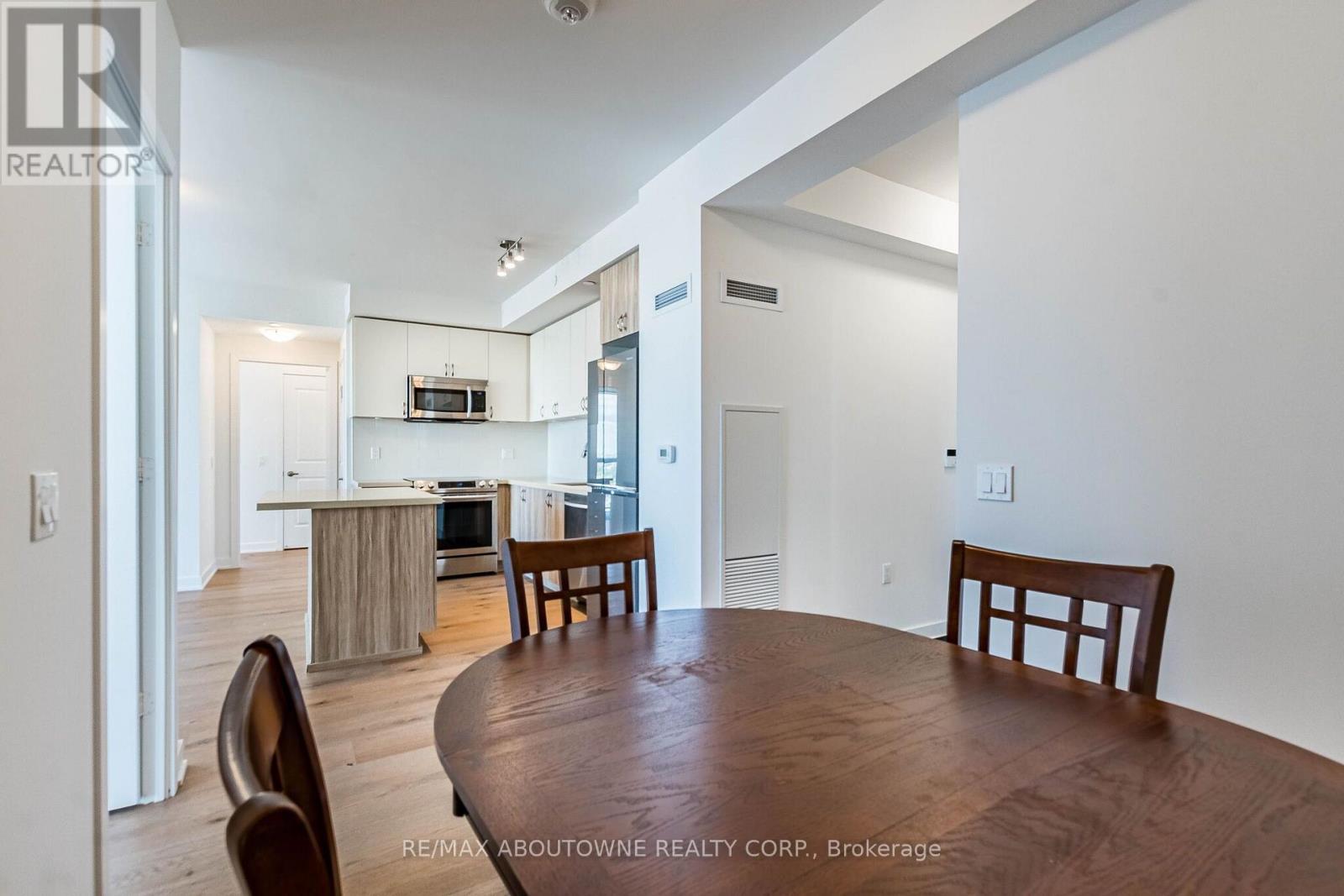 1202 - 4677 Glen Erin Drive, Mississauga, Ontario  L5M 2E3 - Photo 10 - W13836070