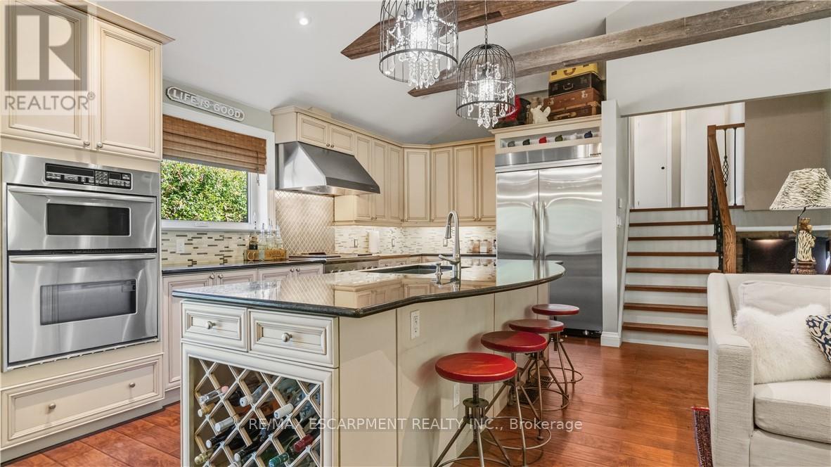 517 Rosedale Crescent, Burlington, Ontario L7N 2S7 - Photo 22 - W13836156