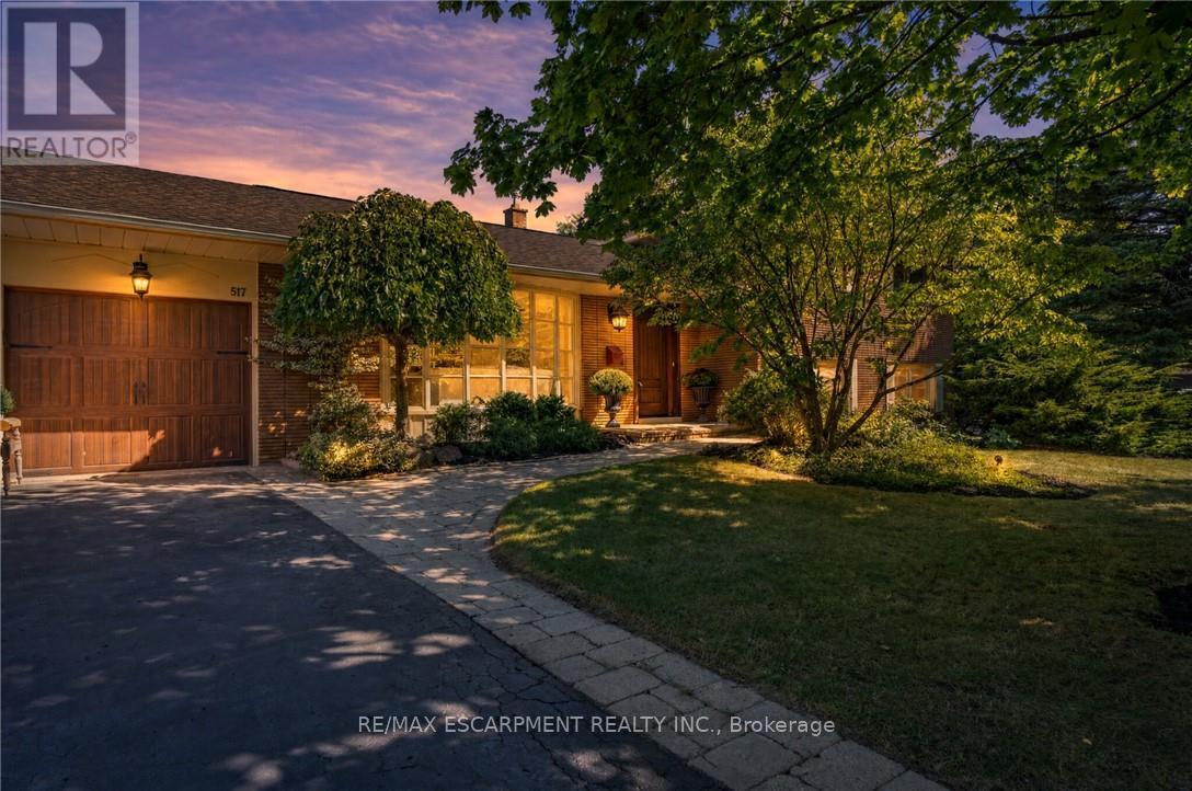 517 Rosedale Crescent, Burlington, Ontario L7N 2S7 - Photo 5 - W13836156