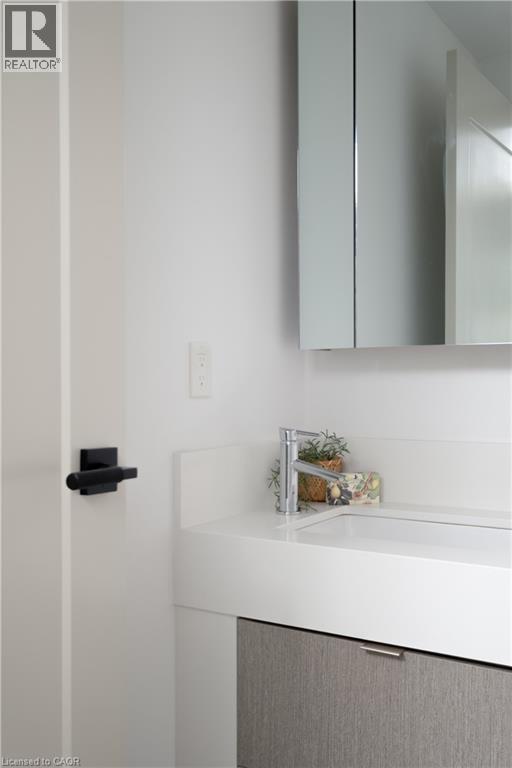 10 York Street Unit# 6210, Toronto, Ontario  M5J 2L9 - Photo 32 - 40866631