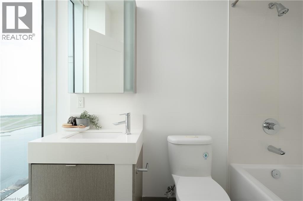 10 York Street Unit# 6210, Toronto, Ontario  M5J 2L9 - Photo 24 - 40866631