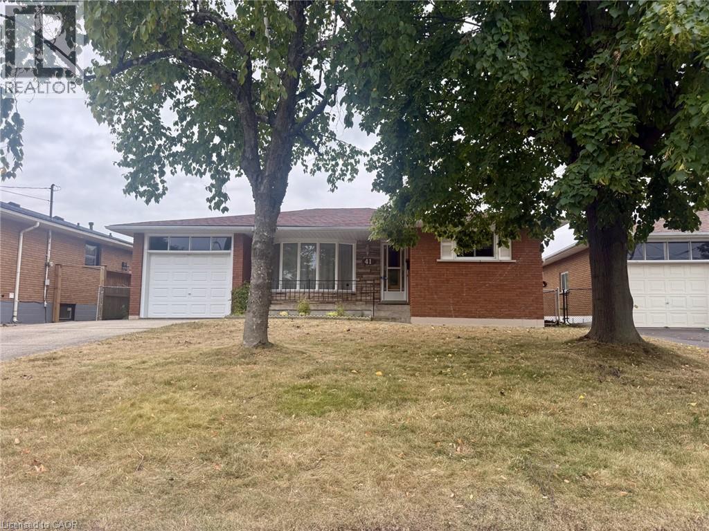 41 Orlanda Road, Hamilton, Ontario  L8G 2K3 - Photo 2 - 40867103