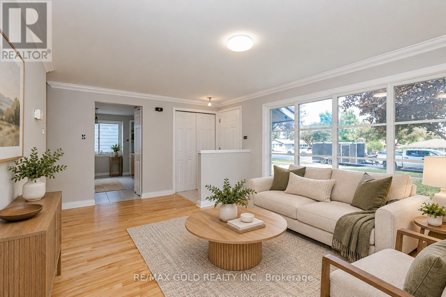 85 Williamsburg Road, Kitchener, Ontario  N2E 1K6 - Photo 8 - X13733292