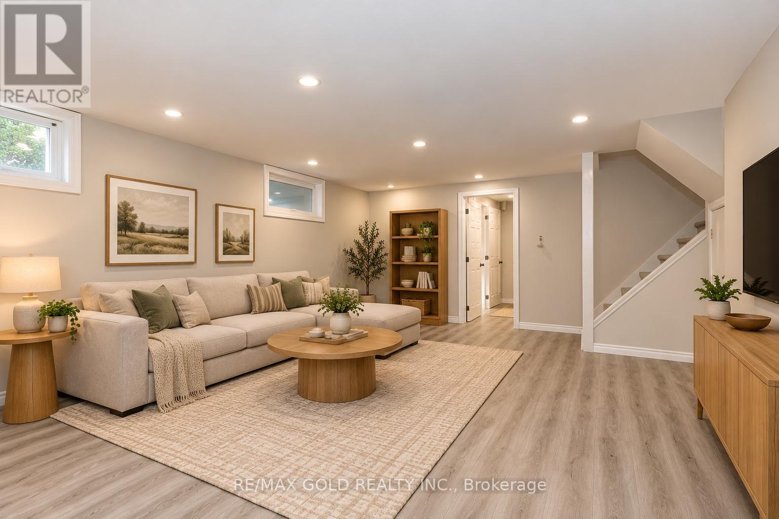 85 Williamsburg Road, Kitchener, Ontario  N2E 1K6 - Photo 3 - X13733292