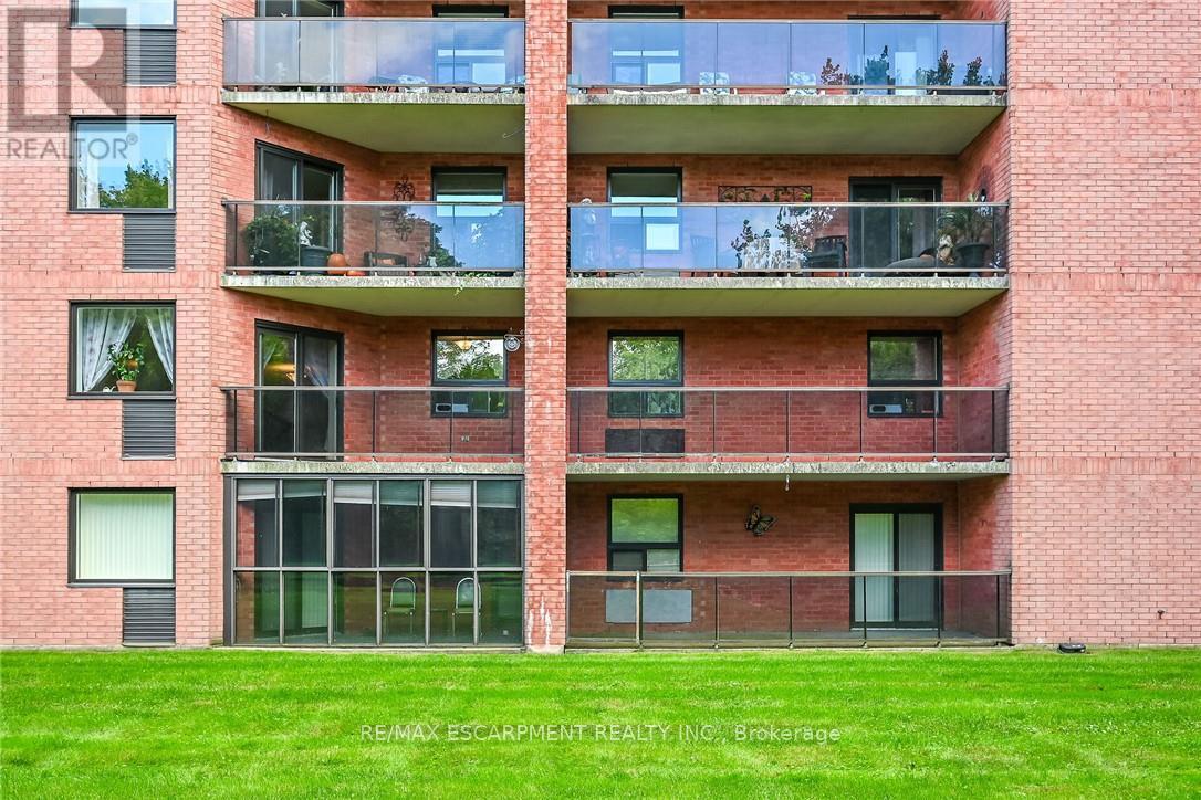 202 - 5 Mill Pond Court, Norfolk, Ontario  N3Y 5J6 - Photo 40 - X13836078