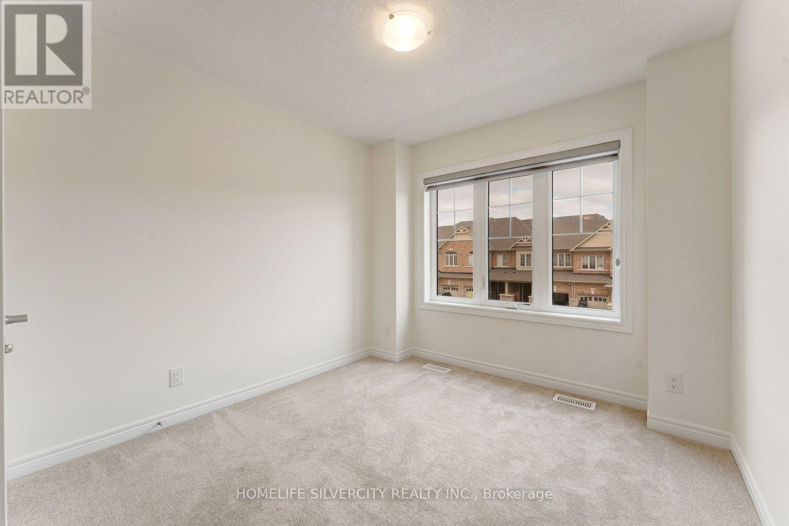 210 Broadacre Drive, Kitchener, Ontario  N0B 2E0 - Photo 22 - X13836118