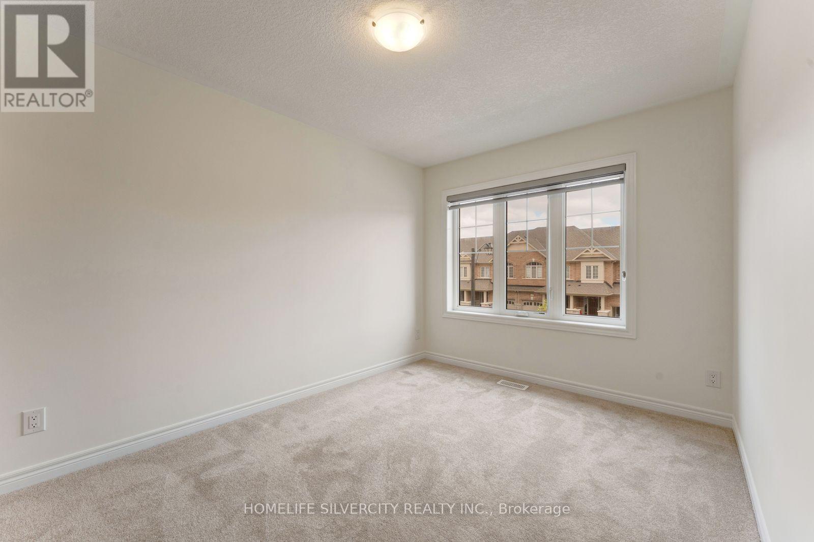 210 Broadacre Drive, Kitchener, Ontario  N0B 2E0 - Photo 24 - X13836118