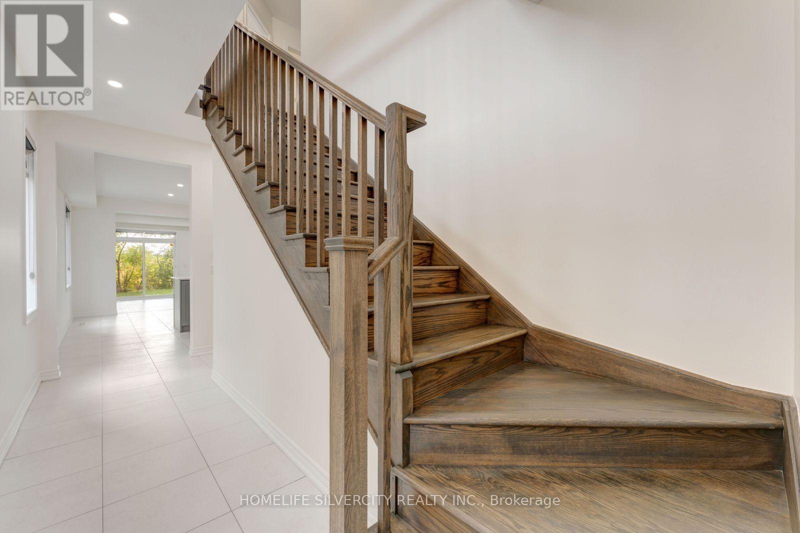 210 Broadacre Drive, Kitchener, Ontario  N0B 2E0 - Photo 5 - X13836118