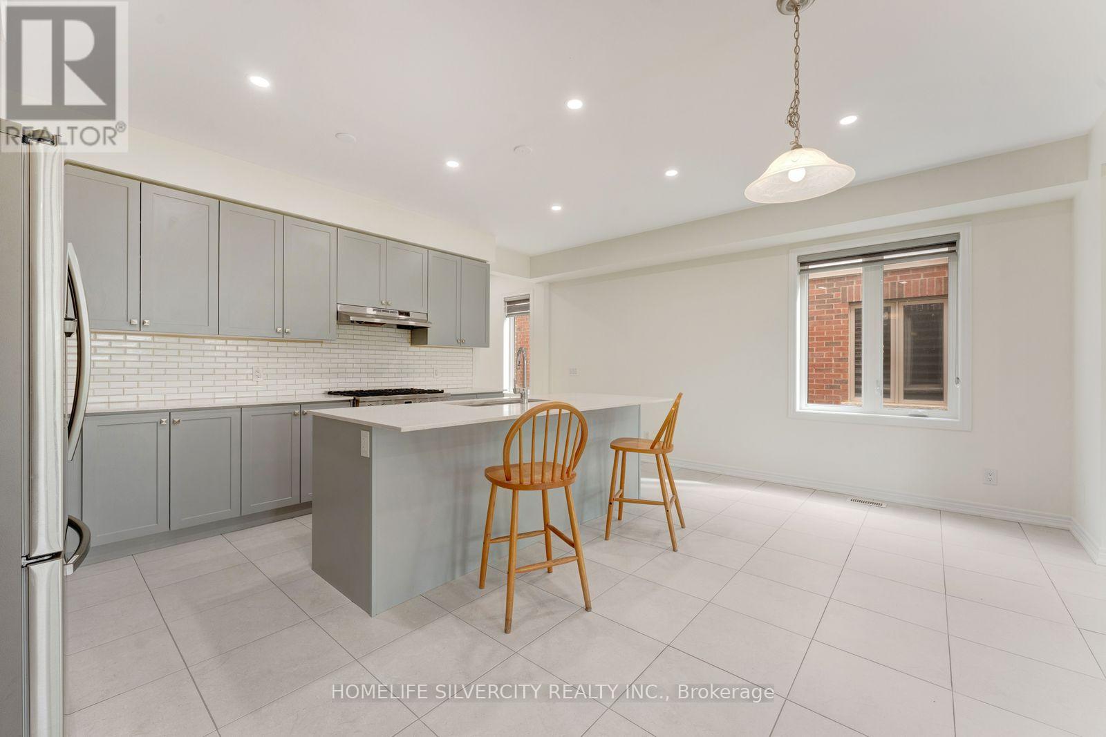 210 Broadacre Drive, Kitchener, Ontario  N0B 2E0 - Photo 8 - X13836118