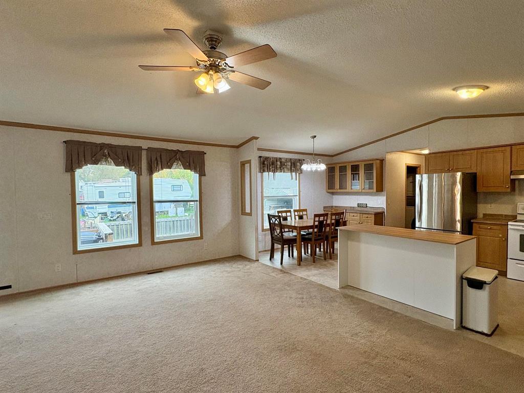 284 Aspen Street W, Oak Lake, Manitoba  R0M 1P0 - Photo 15 - 202624318