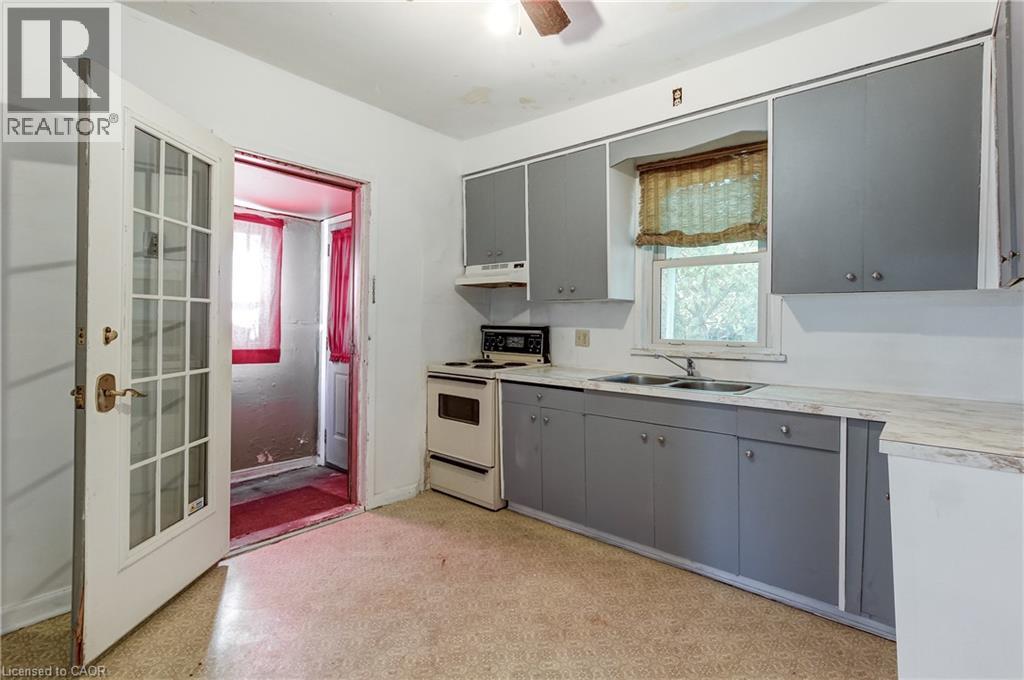 69 Gage Avenue N, Hamilton, Ontario  L8L 6Z8 - Photo 10 - 40867046