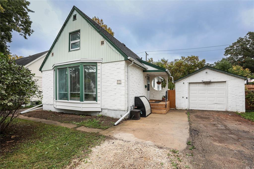 373 Guildford Street, Winnipeg, Manitoba  R3J 2J6 - Photo 1 - 202624203