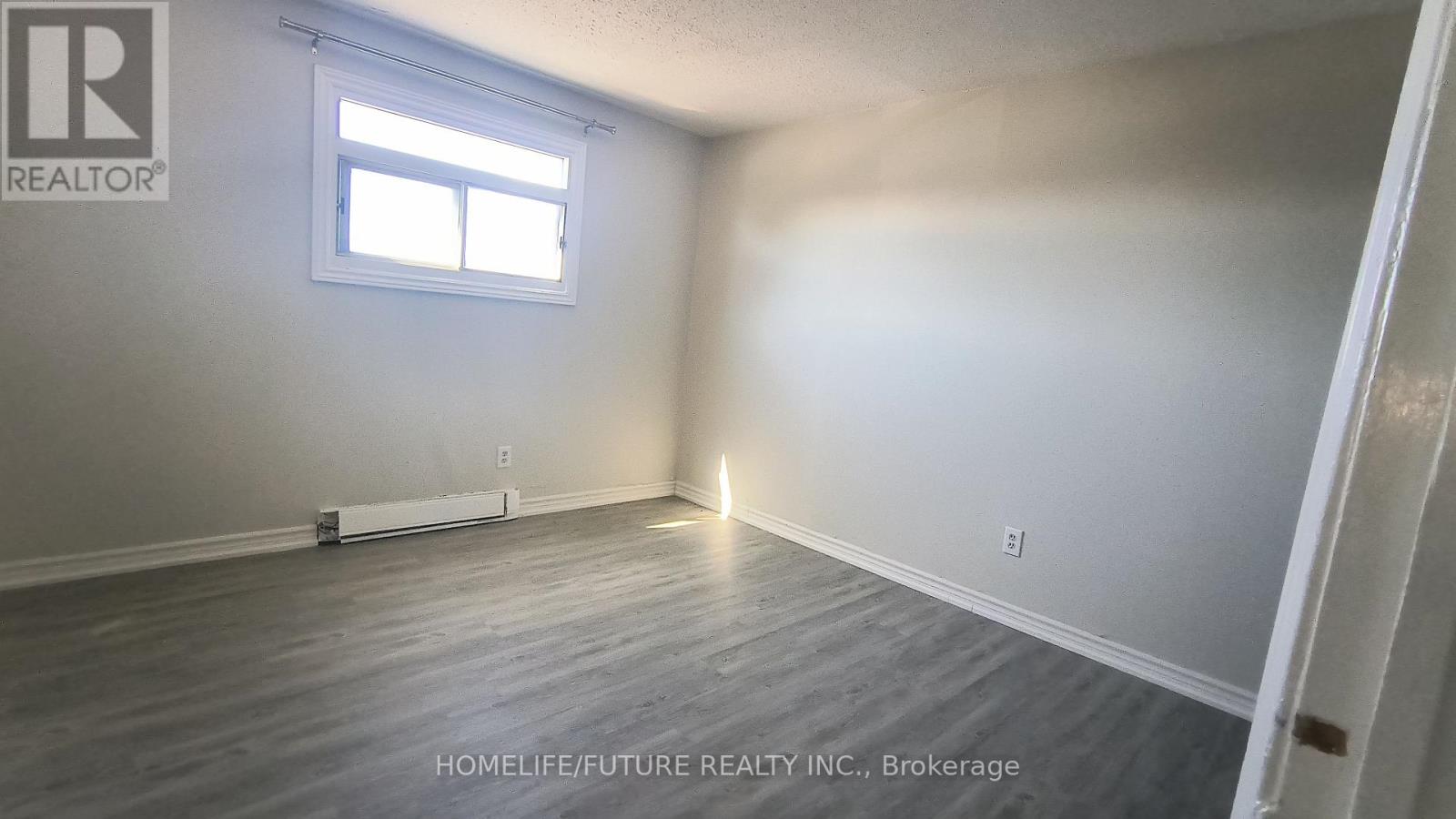 405 - 560 Bloor Street E, Oshawa, Ontario  L1H 3N2 - Photo 12 - E13815546