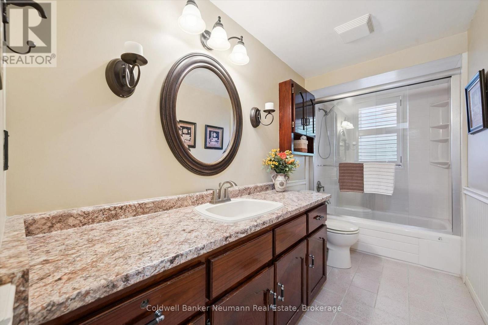 120 Landrex Boulevard, Guelph/eramosa, Ontario N0B 2K0 - Photo 15 - X13836064