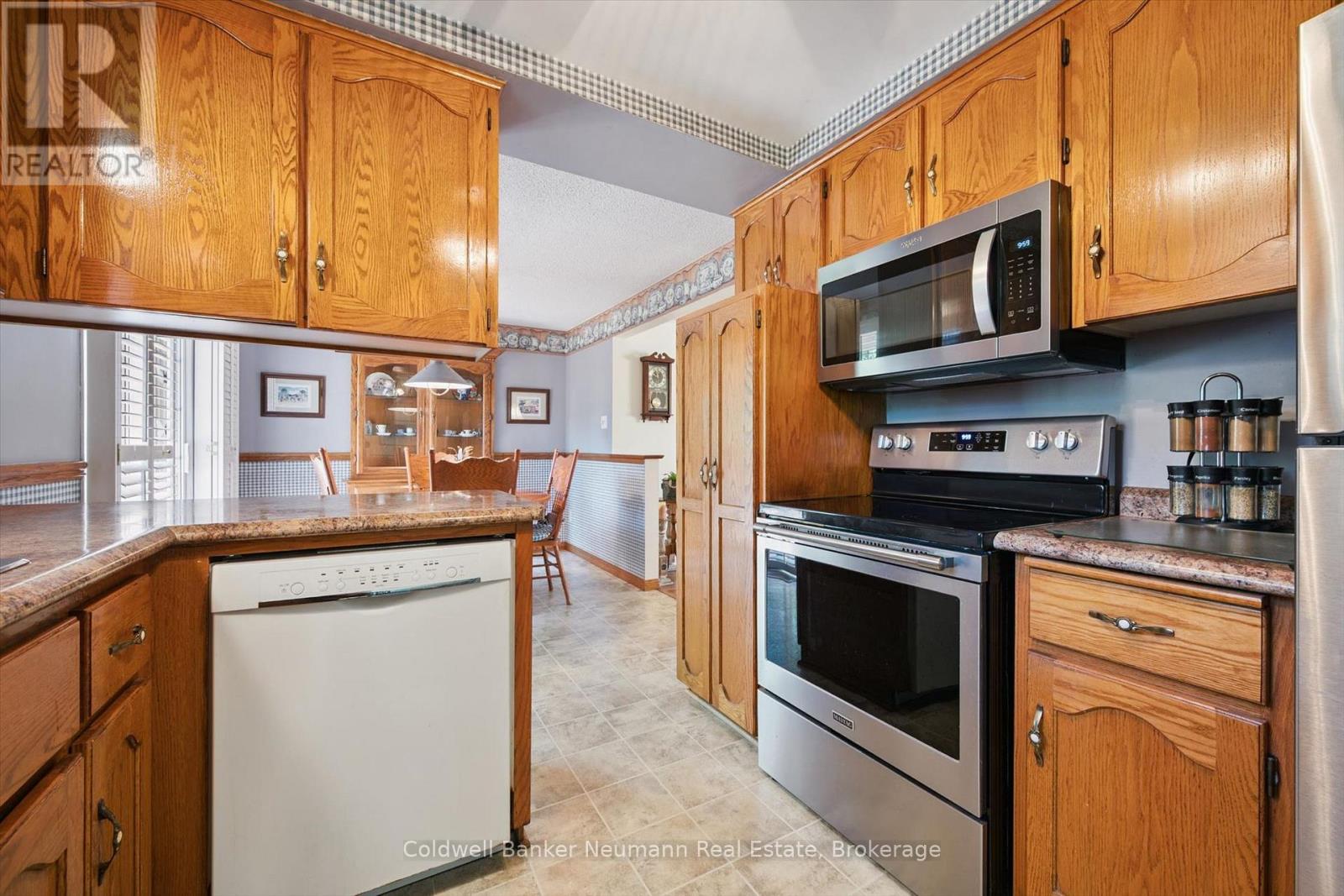 120 Landrex Boulevard, Guelph/eramosa, Ontario N0B 2K0 - Photo 11 - X13836064
