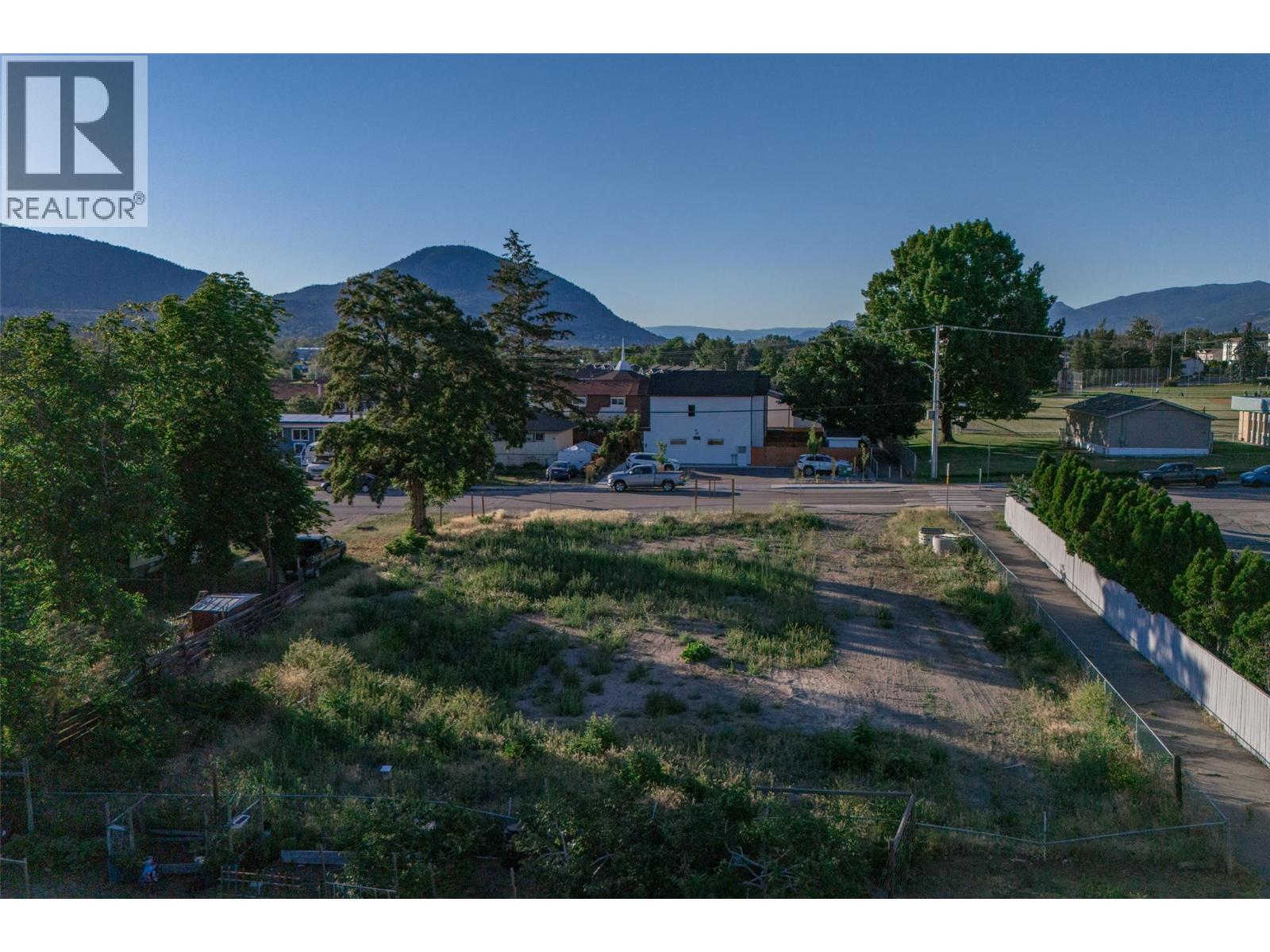 274 Kinney Avenue, Penticton, British Columbia   - Photo 3 - 10395148