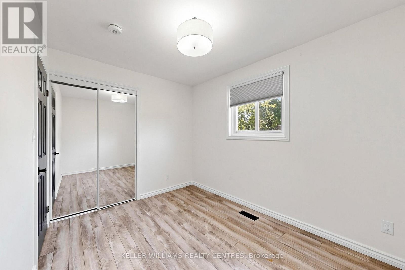 Upper - 807 Greenfield Crescent, Newmarket, Ontario  L3Y 3B2 - Photo 46 - N13780702