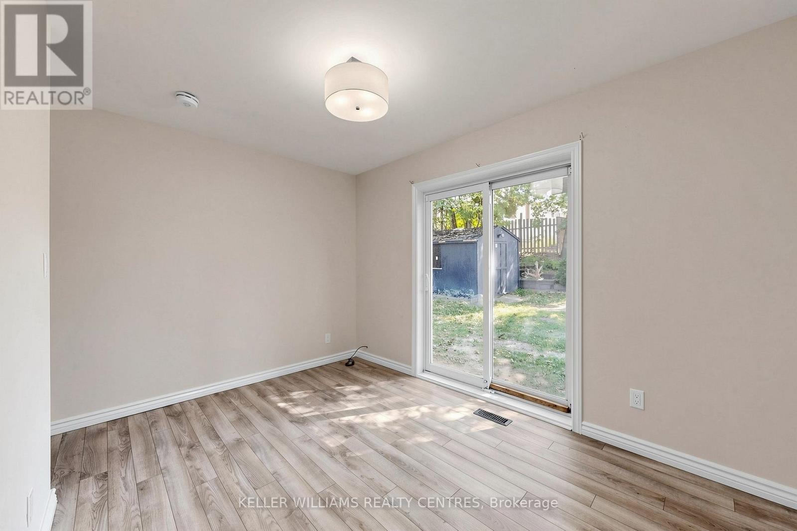 Upper - 807 Greenfield Crescent, Newmarket, Ontario  L3Y 3B2 - Photo 28 - N13780702