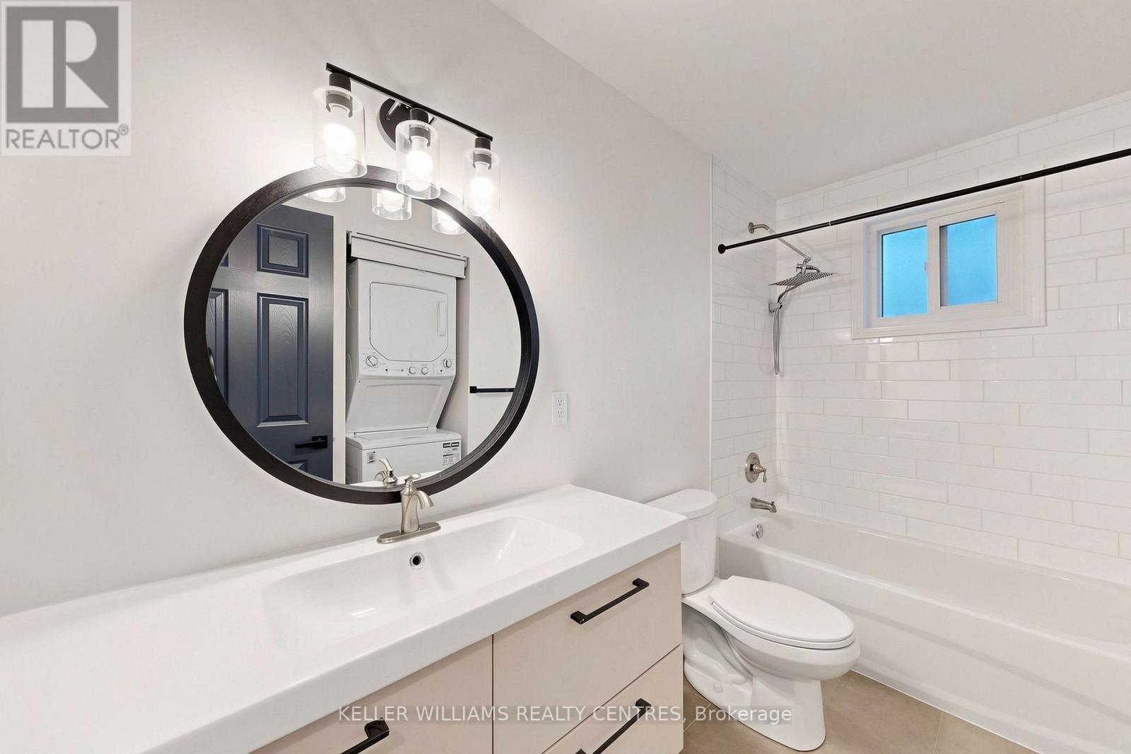 Upper - 807 Greenfield Crescent, Newmarket, Ontario  L3Y 3B2 - Photo 31 - N13780702