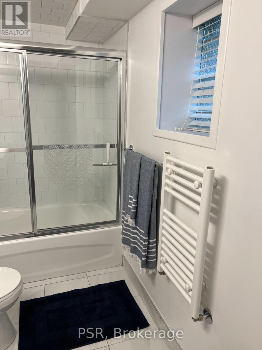 Basement - 54a Galley Avenue, Toronto, Ontario M6R 1H1 - Photo 10 - W13589524