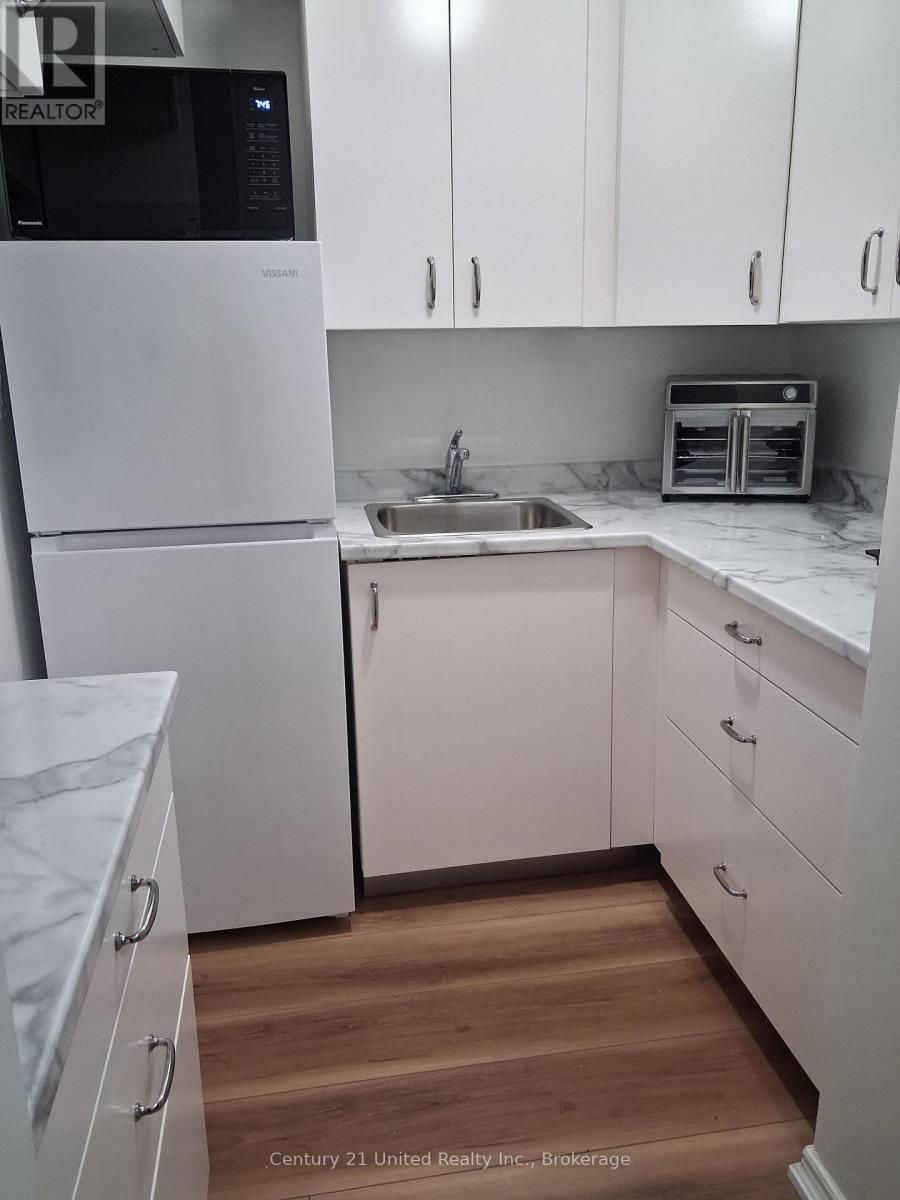 218 - 921 Armour Road, Peterborough, Ontario K9H 7K5 - Photo 14 - X13836320