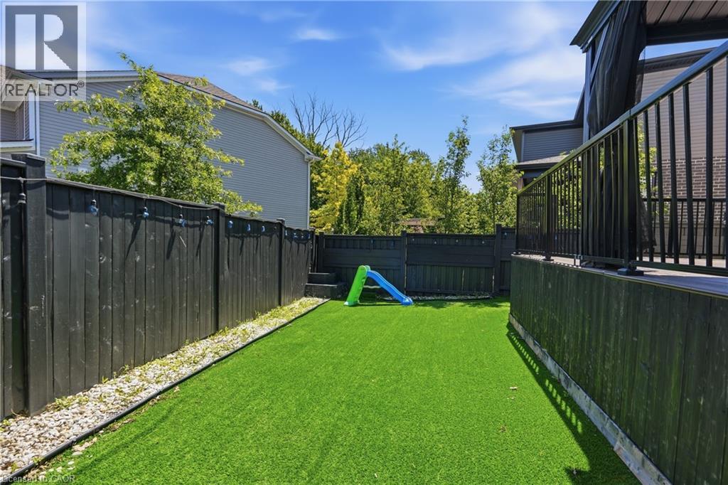 16 Olde School Court, St. Catharines, Ontario  L2N 0B1 - Photo 33 - 40850978
