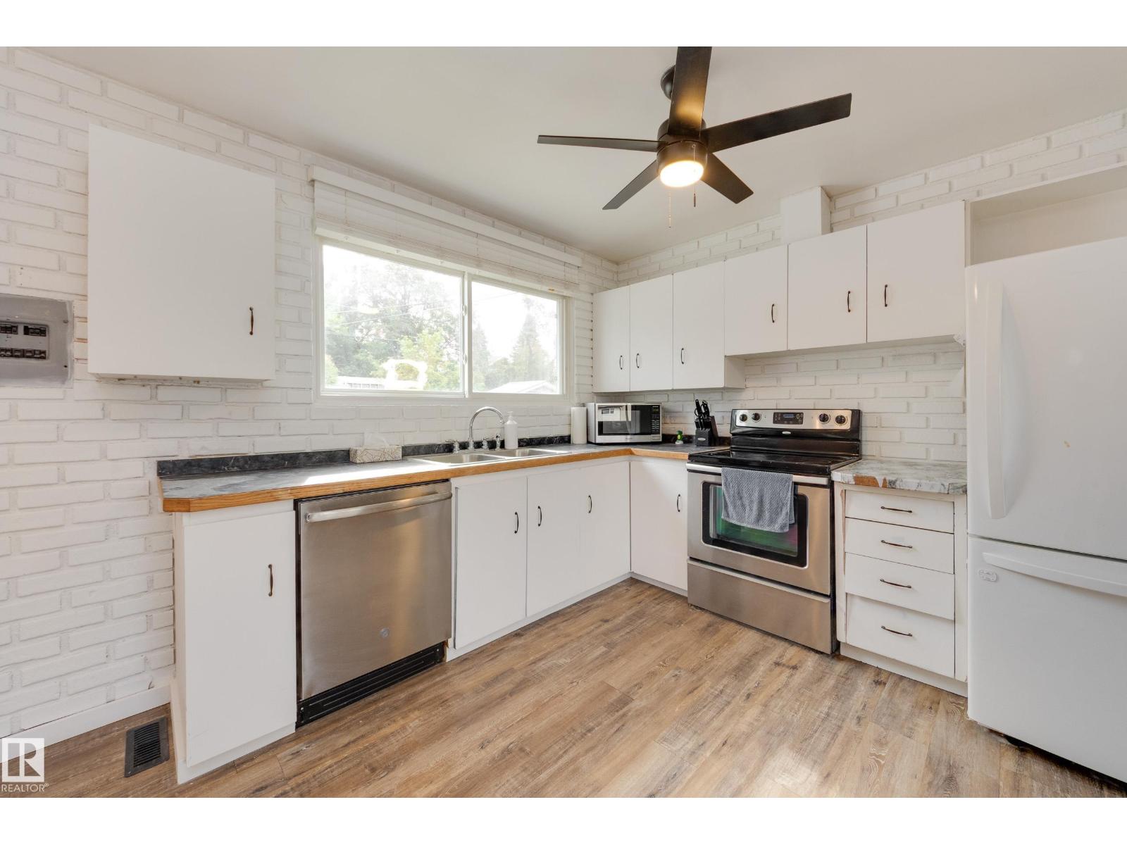103 ACACIA CO