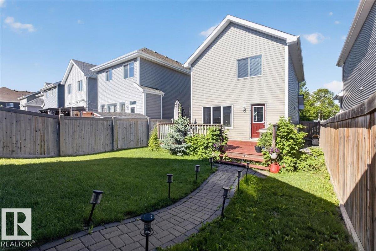 2235 76 ST SW