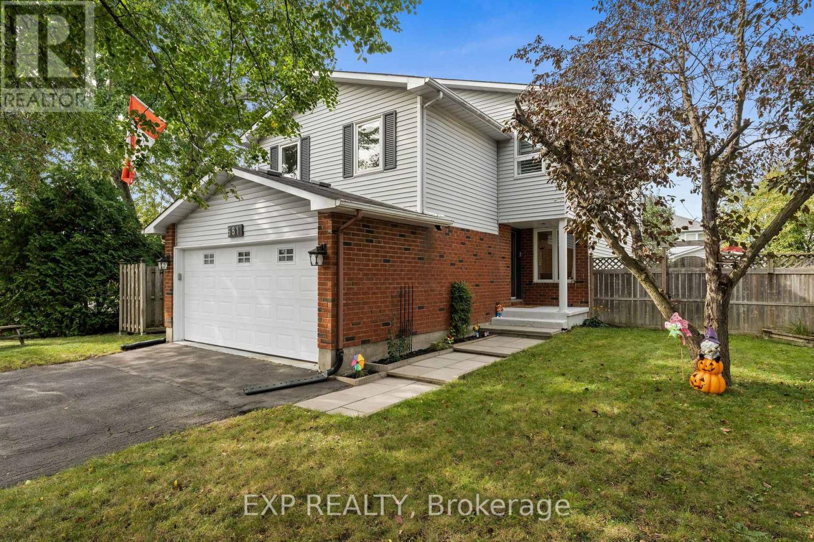 681 LEVAC DRIVE, Ottawa, Ontario
