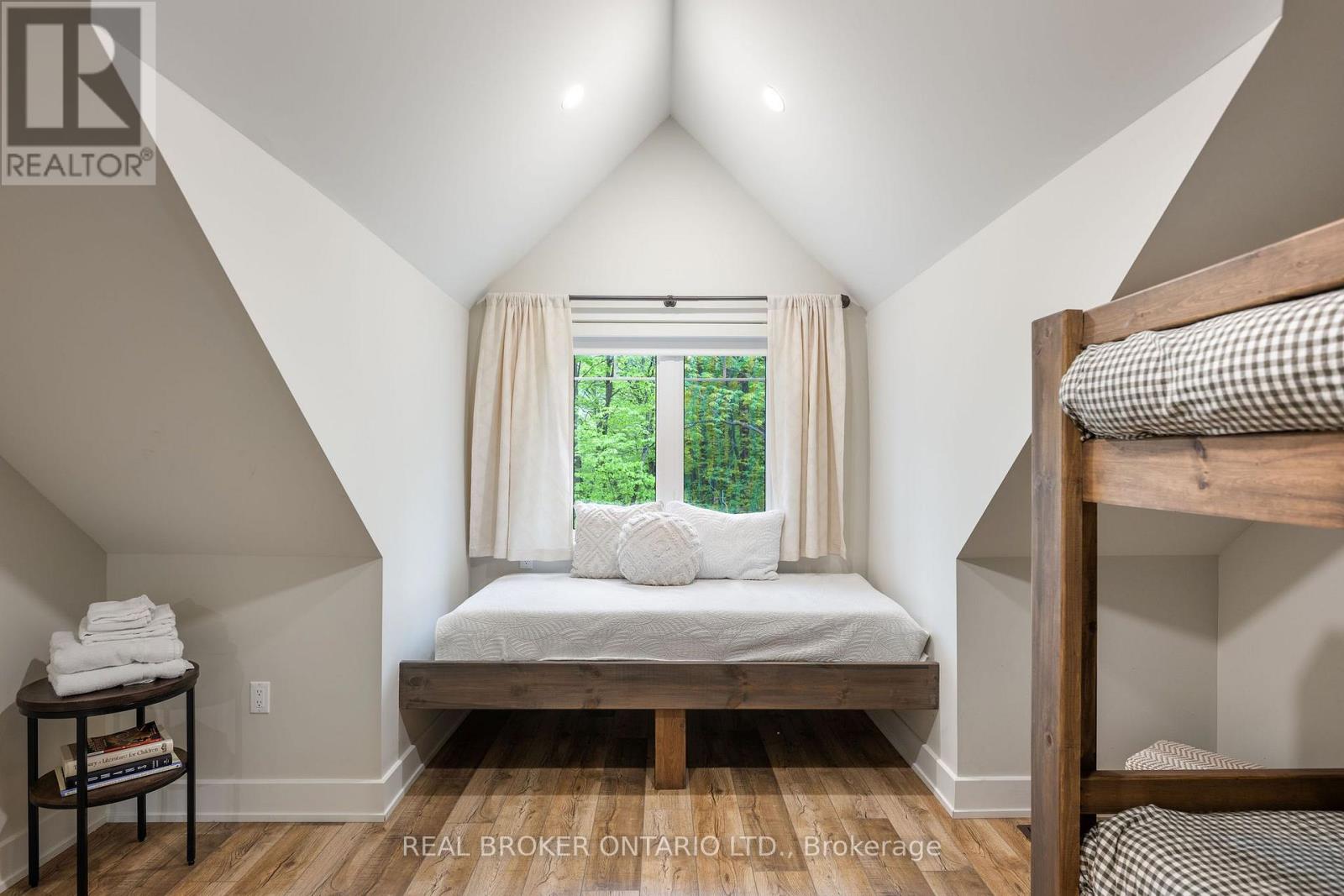 36 Crestview Drive, Greater Madawaska, Ontario  K0J 1H0 - Photo 31 - X13836260