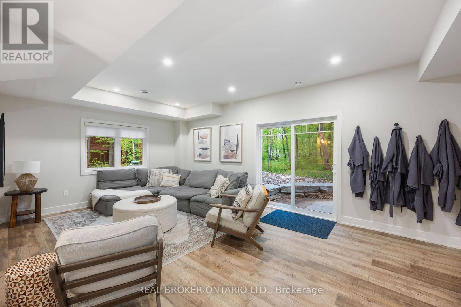 36 Crestview Drive, Greater Madawaska, Ontario  K0J 1H0 - Photo 35 - X13836260