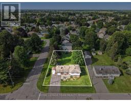 28 GAMBLE DRIVE, Ottawa, Ontario