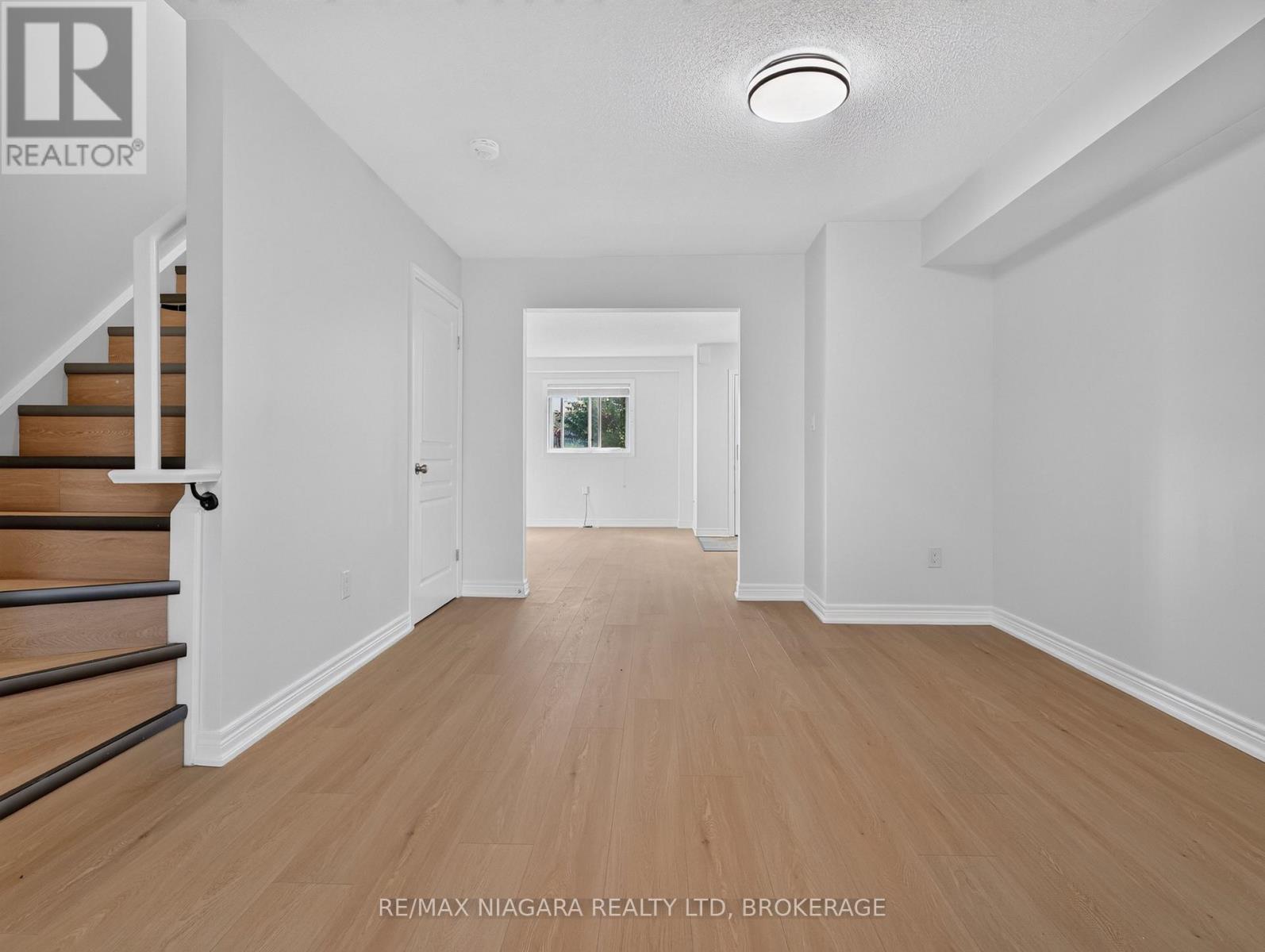 37 - 6118 Kelsey Crescent, Niagara Falls (Forestview), Ontario L2H 0M6 - Photo 10 - X13836204