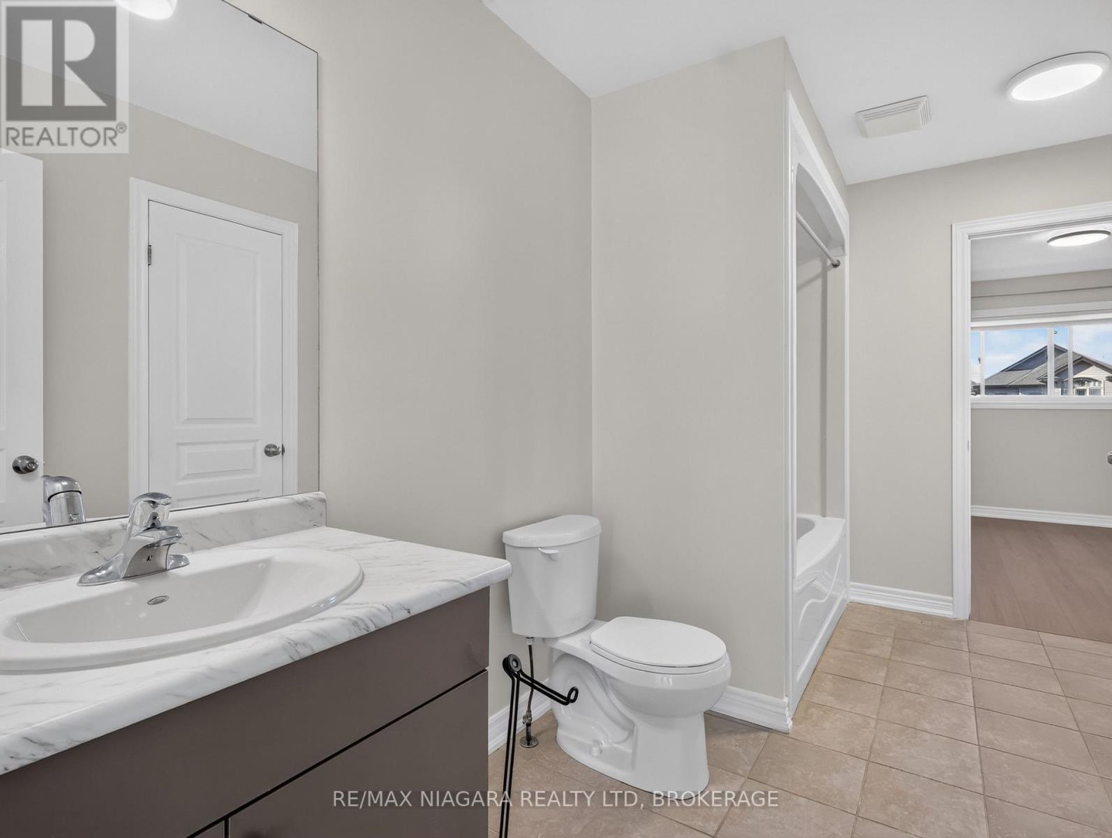 37 - 6118 Kelsey Crescent, Niagara Falls (Forestview), Ontario L2H 0M6 - Photo 23 - X13836204