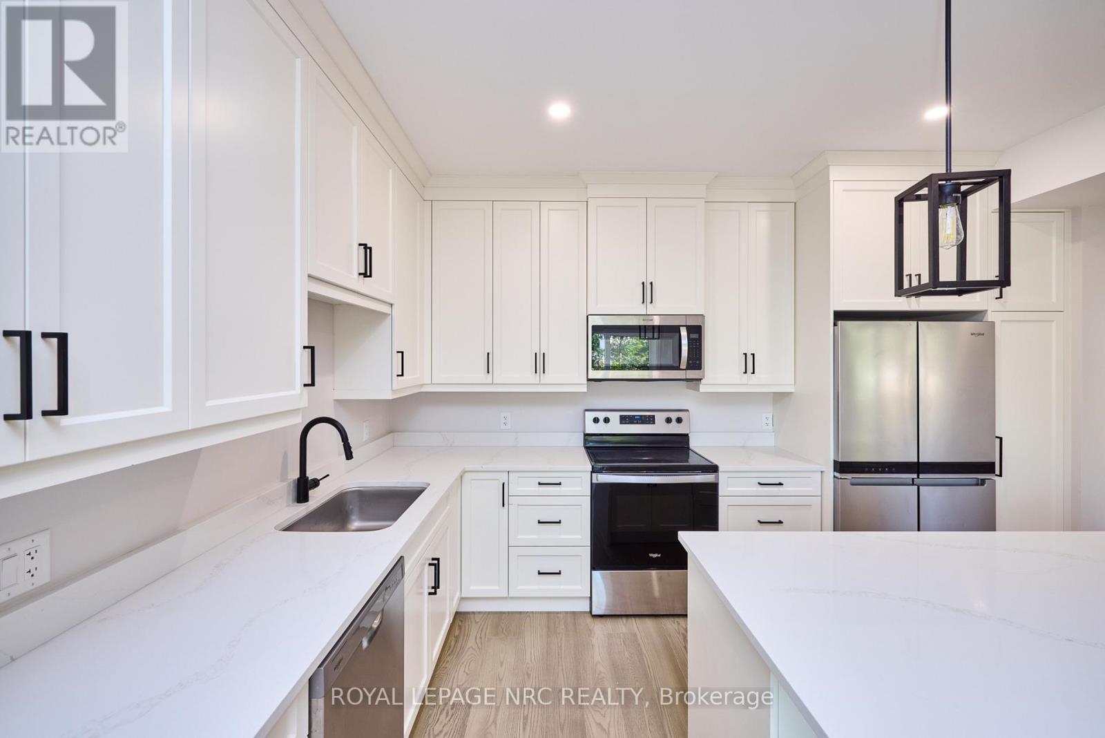 185 Hodgkins Avenue, Thorold (Allanburg/thorold South), Ontario  L2V 1M2 - Photo 15 - X13836352