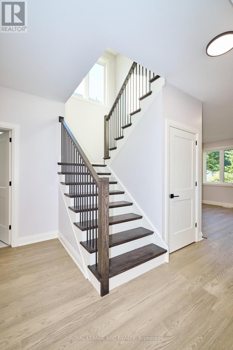 185 Hodgkins Avenue, Thorold (Allanburg/thorold South), Ontario  L2V 1M2 - Photo 40 - X13836352