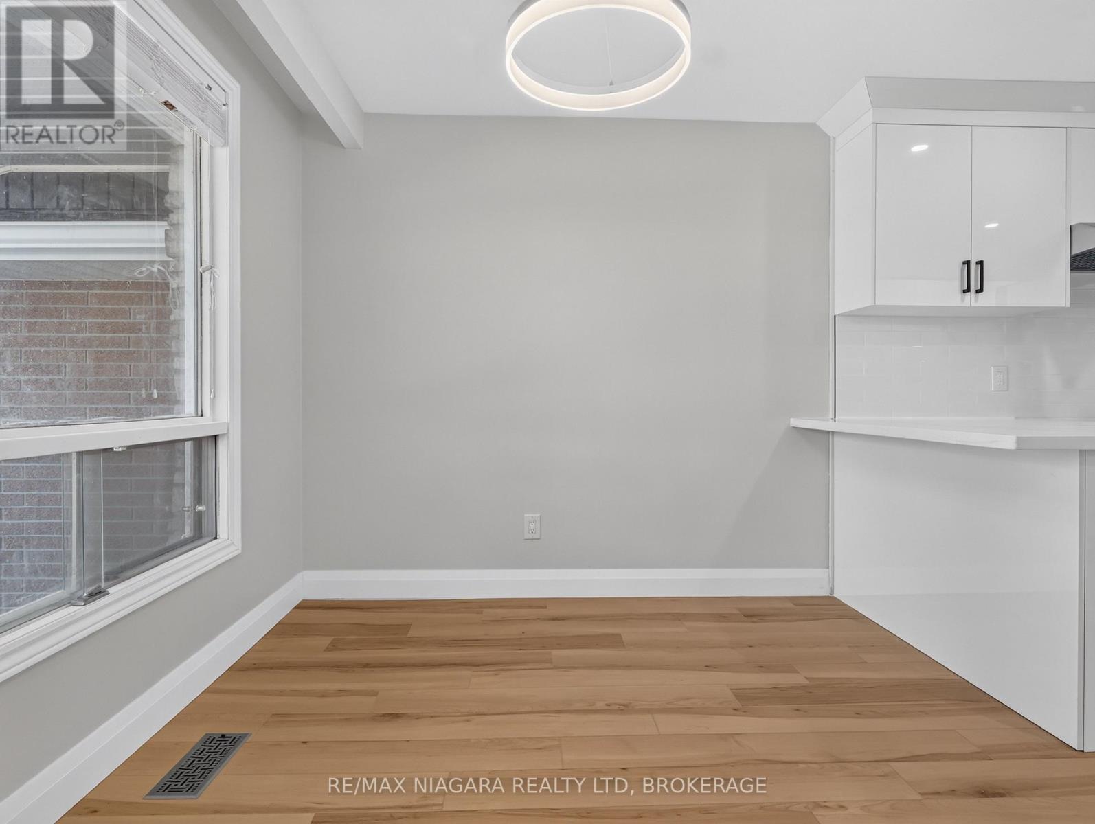 82 Regent Drive, St. Catharines (Vine/linwell), Ontario L2M 3L7 - Photo 12 - X13836354