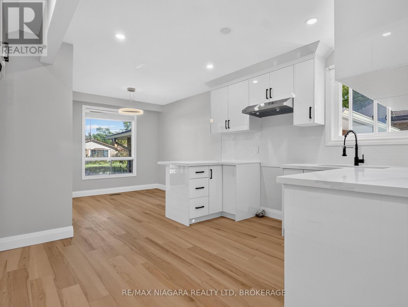 82 Regent Drive, St. Catharines (Vine/linwell), Ontario L2M 3L7 - Photo 17 - X13836354