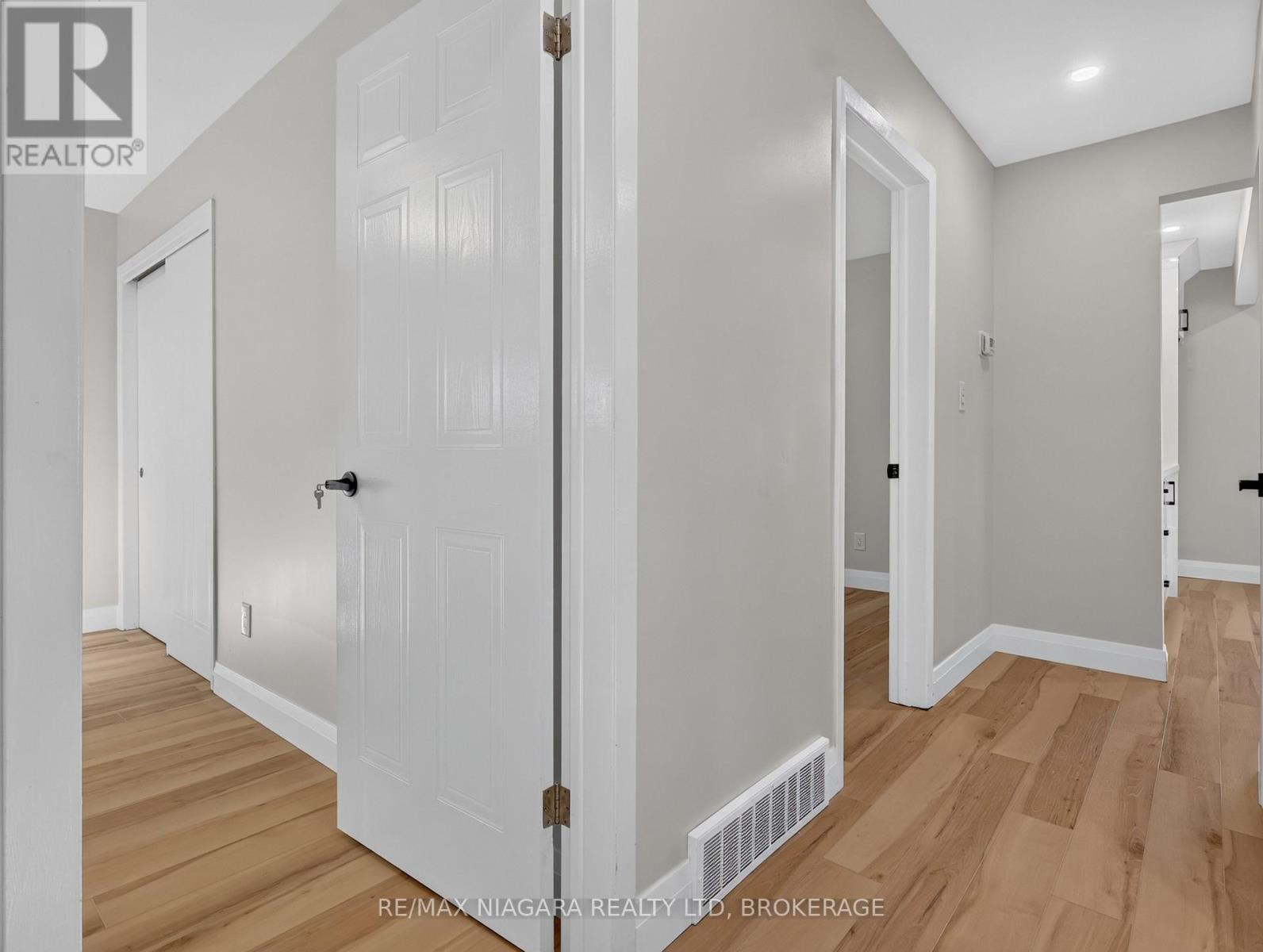 82 Regent Drive, St. Catharines (Vine/linwell), Ontario L2M 3L7 - Photo 32 - X13836354