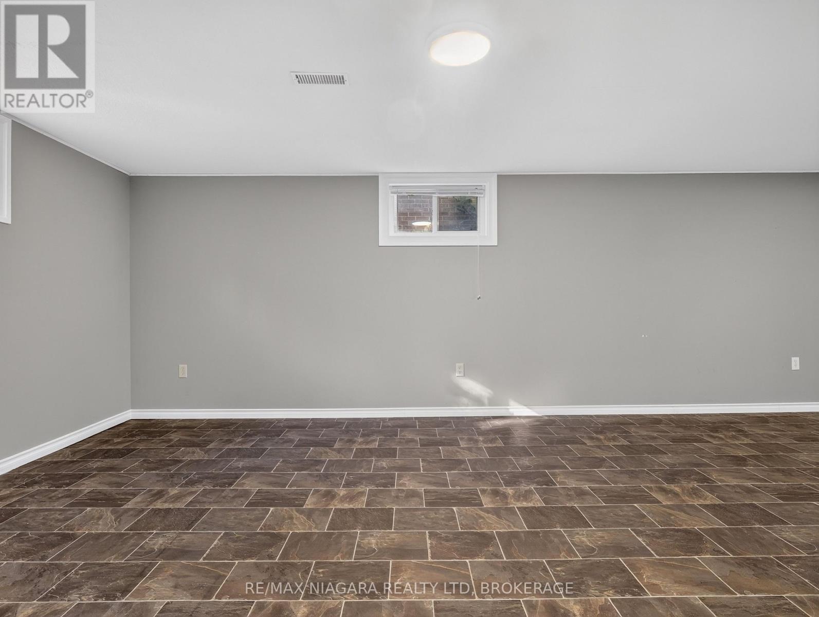 82 Regent Drive, St. Catharines (Vine/linwell), Ontario L2M 3L7 - Photo 37 - X13836354