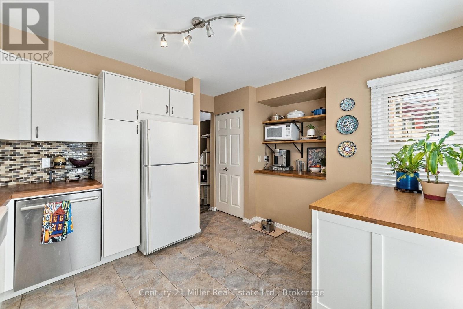 1562 Litchfield Road, Oakville, Ontario  L6H 5P3 - Photo 13 - W13836294