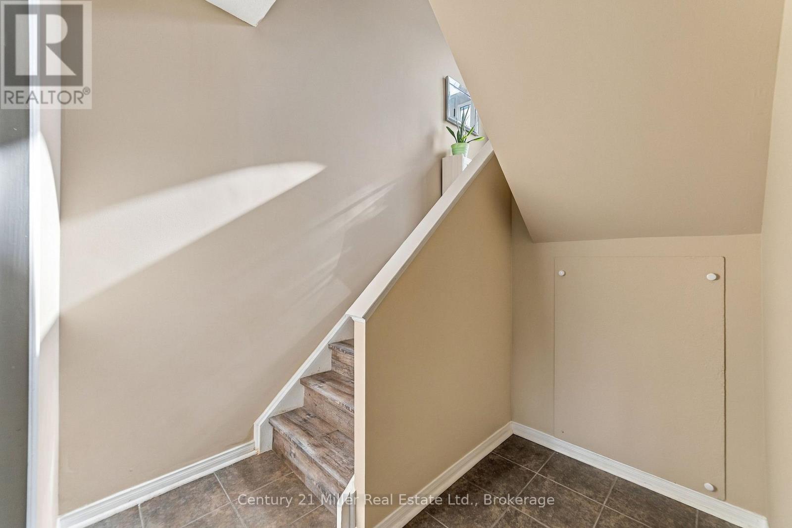 1562 Litchfield Road, Oakville, Ontario  L6H 5P3 - Photo 25 - W13836294
